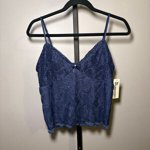 Women's No Boundaries Blue Lace Camisole L
